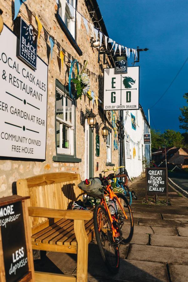 埃塞尔比绿龙酒店 Leeming Bar 外观 照片