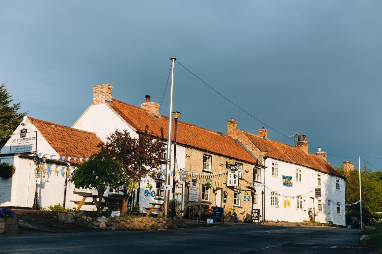 埃塞尔比绿龙酒店 Leeming Bar 外观 照片